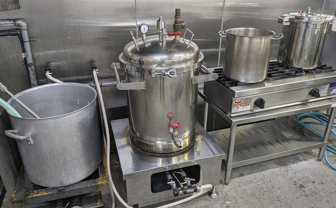 サイズは90L~130L店頭からセントラルキッチンまで対応します。